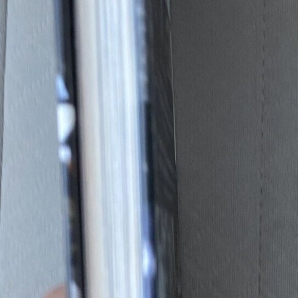 Twilight: Director's Notebook: The Story of How We... by Hardwicke Catherine New - Picture 4 of 6